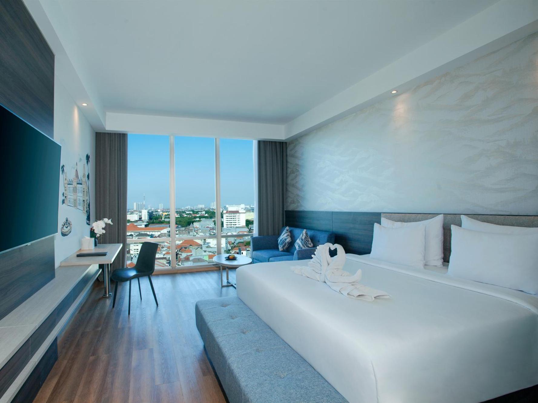 Platinum Hotel Tunjungan Сурабая Экстерьер фото